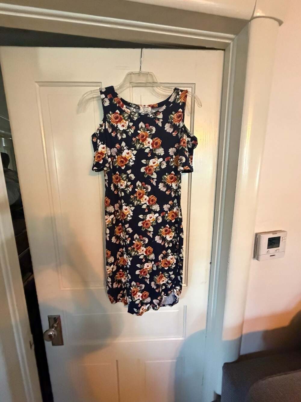 Heart & Hips Navy Blue Floral Cold Shoulder Mini Dress Medium